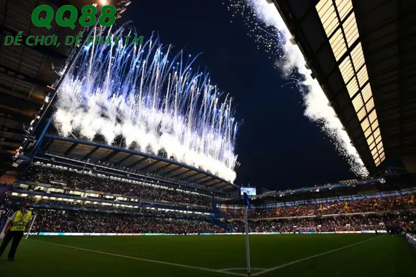 Chelsea có thể không được phép thi đấu trận lượt về trên sân nhà (Ảnh: talkSPORT). Chelsea có thể không được phép thi đấu trận lượt về trên sân nhà (Ảnh: talkSPORT).