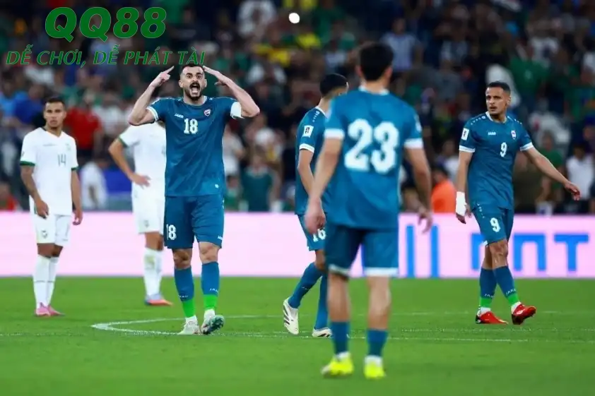 Aymen Hussein là đầu tàu của tuyển Iraq Aymen Hussein là đầu tàu của tuyển Iraq